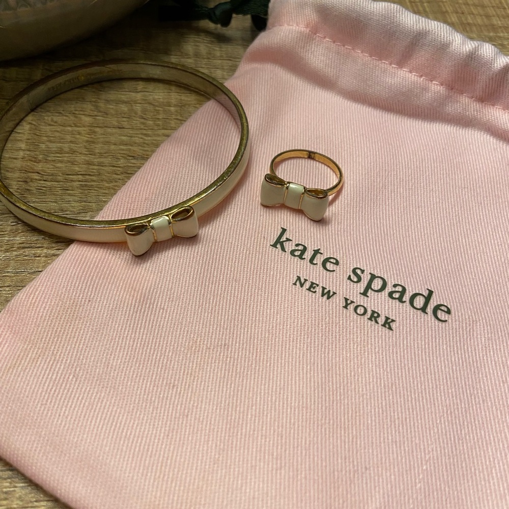 Kate Spade cream bow ring and bangle set
